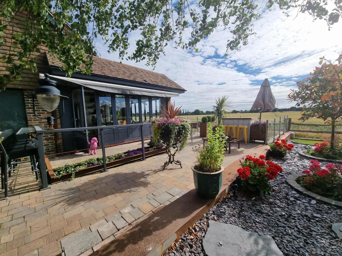 Varr House @ Meadow View Woodmancote Dış mekan fotoğraf